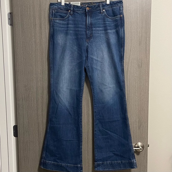 NWT Wrangler High Rise Trouser - Retro Style & Stretch - Size 33 | 34 - Picture 6 of 11